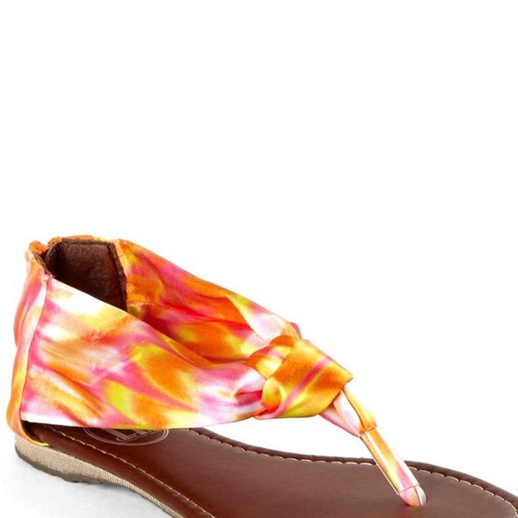 Carrini ❉ Scarf Print Thong Flat Sandals ❉ Orange Pink Tie Dye ❉ Size 9 - Picture 2 of 9